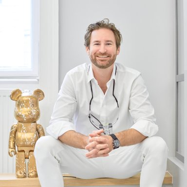 Dr. Lucas Nahler - Zahnarzt Wien 1010
