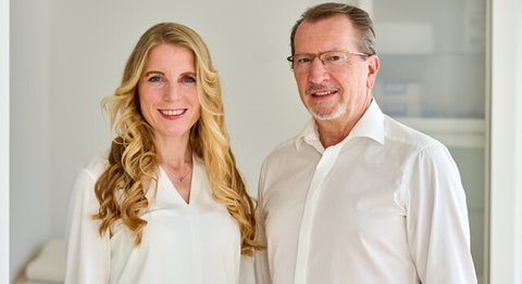 Dr. med. univ. Elisabeth Schwabegger - Plastische Chirurgin Innsbruck 6020