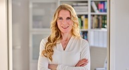 Dr. med. univ. Elisabeth Schwabegger - Plastische Chirurgin Innsbruck 6020