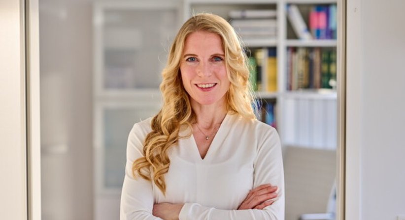 Dr. med. univ. Elisabeth Schwabegger - Plastische Chirurgin Innsbruck 6020