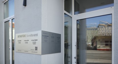 Dr. Julian Bayerl - Orthopäde Wien 1020