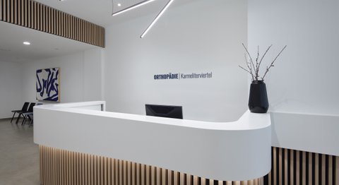 Dr. Julian Bayerl - Orthopäde Wien 1020