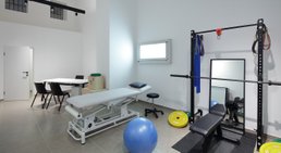 Dr. Julian Bayerl - Orthopäde Wien 1020