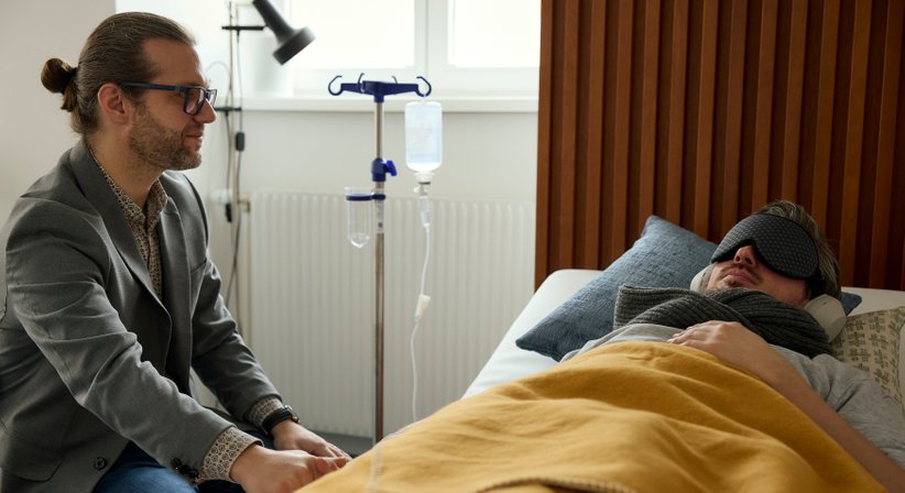 Facharzt für Psychiatrie: Ketamin Augmentierte Therapie (KAP), ADHS, HPPD und Psychedelische Integration - Dr. med. Erik Kakrik - Psychiater Wien 1060