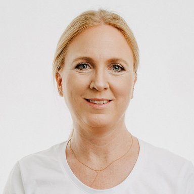 Dr. med. univ. Nina Svastics - Hautärztin Wien 1230
