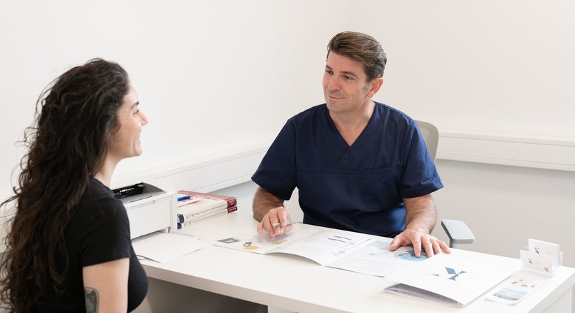 Praxisfoto von Dr. med. univ. Nazmi Kabashi