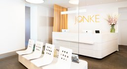 Praxis - Univ. Prof. DDr. Erwin Jonke - Zahnarzt Wien 1070