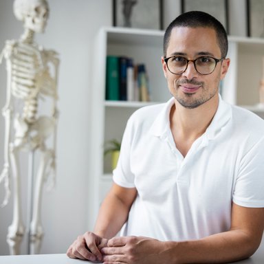 Dr.med.univ. Georgios Neophytou - Orthopäde Wien 1090