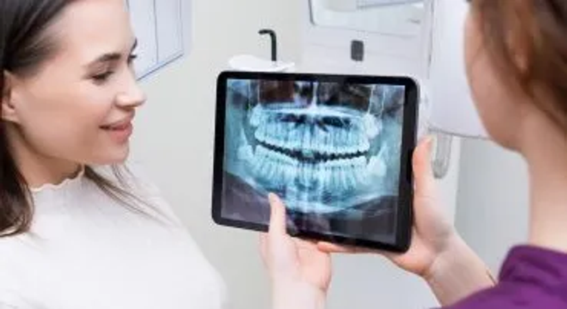 3D-Diagnostik und unsichtbare Zahnkorrektur bei Dr. med. dent. Yi Kittl