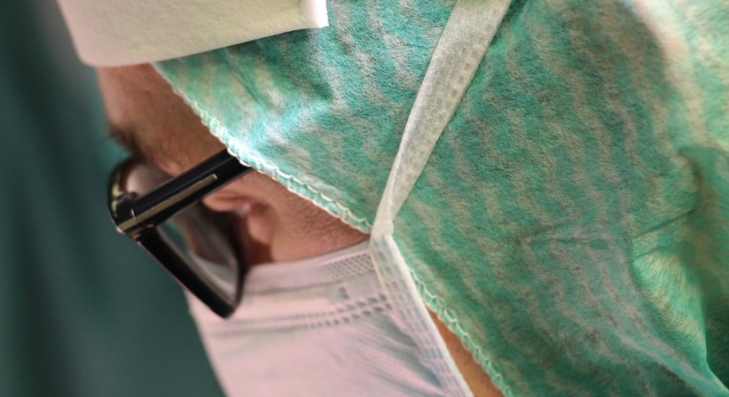 Entfernung von Metall-Implantaten - Prof.Priv.-Doz.OA.Dr.  Harald K. Widhalm, MBA - Unfallchirurg Wien 1010