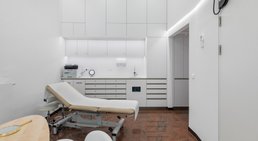 Priv. Doz. Dr. Alexandra Sibylle Fochtmann-Frana - Plastische Chirurgin Wien 1050