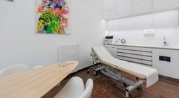 Priv. Doz. Dr. Alexandra Sibylle Fochtmann-Frana - Plastische Chirurgin Wien 1050