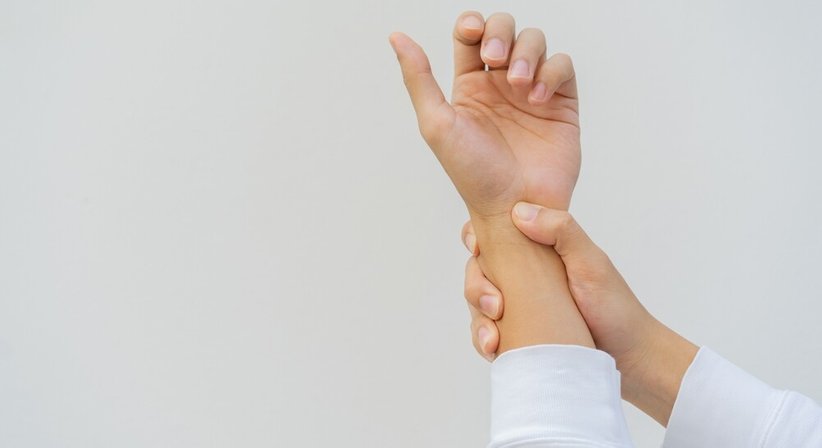 Handchirurgie - Priv. Doz. Dr. Alexandra Sibylle Fochtmann-Frana - Plastische Chirurgin Wien 1050