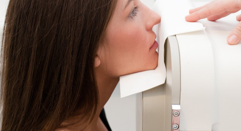 Schilddrüsen-Szintigrafie direkt in unserer Praxis - Univ.Doz. Dr. Georg Zettinig - Nuklearmediziner Wien 1080