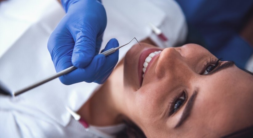 Professionelle Mundhygiene - Dr. Mag. El-Nathan Shamuilov - Zahnarzt Wien 1100