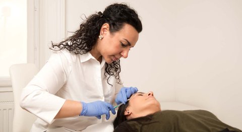 Dr. Sara Abayev - Plastische Chirurgin Wien 1060
