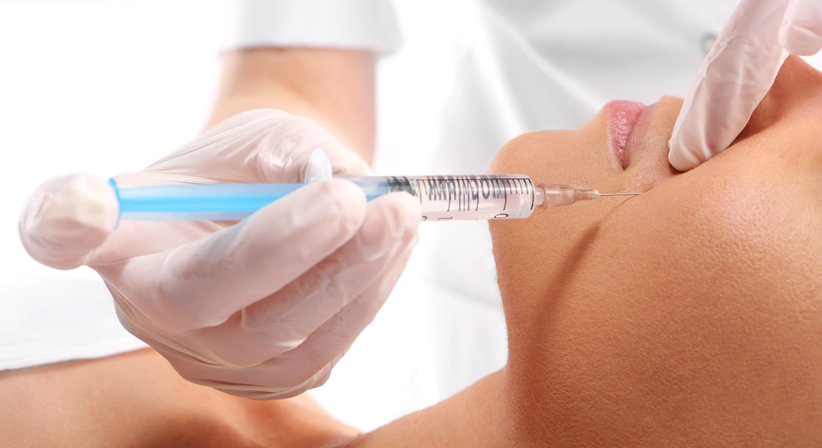 Filler-Behandlungen mit Hyaluronsäure, Profhilo® und Radiesse® - Dr. Philipp B. Weber - Hautarzt Wien 1180