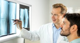 Priv.- Doz. Dr. Julian Jöstl, PhD, MSc - Orthopäde Wien 1090