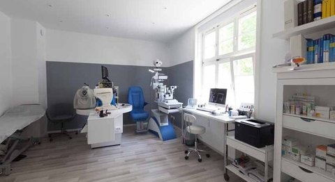 Priv. Doz. Univ. Lektor Dr. Ramzi Gilbert Sayegh - Augenarzt Wien 1220