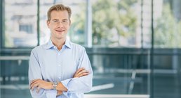 Priv.- Doz. Dr. Julian Jöstl, PhD, MSc - Orthopäde Wien 1090