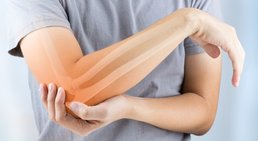 Priv.- Doz. Dr. Julian Jöstl, PhD, MSc - Orthopäde Wien 1090
