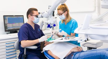 Wiederholte Wurzelbehandlung/Revision