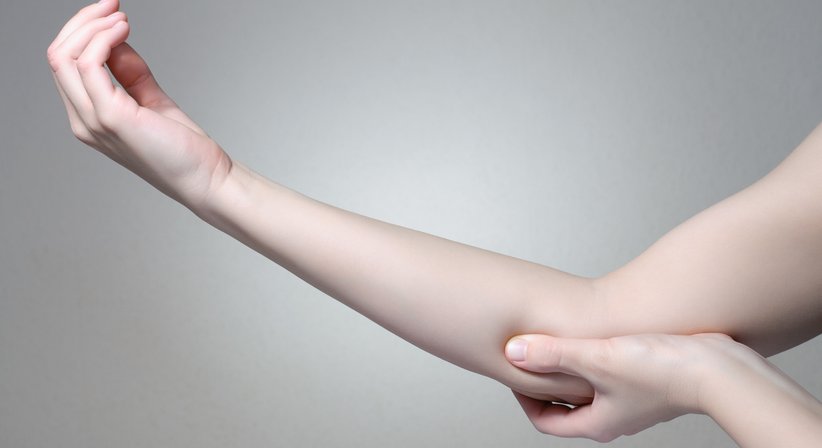 Konservative und operative Behandlung eines Golf- oder Tennisarms - OA Dr. Clemens Hüthmair - Orthopäde Wien-Flughafen 1300