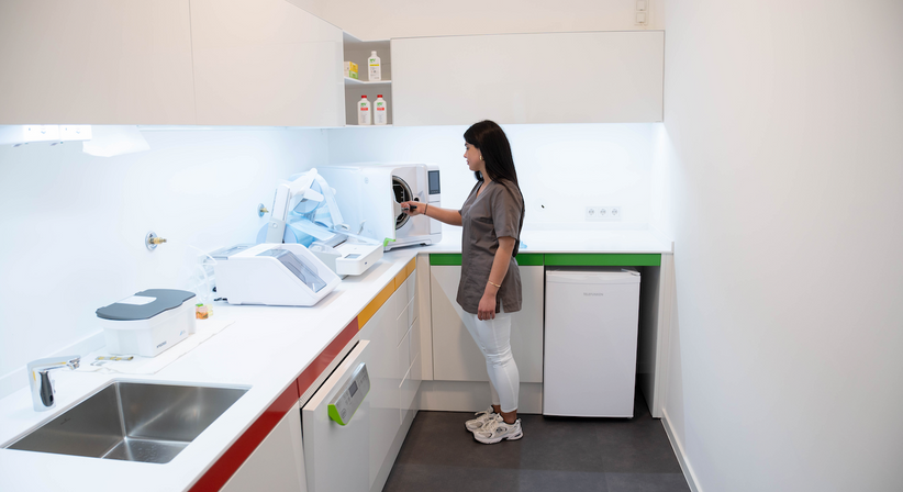 Dr. med. dent. Agnes Salamon - Zahnärztin Wien 1020