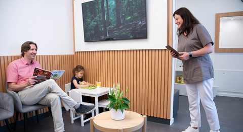 Dr. med. dent. Agnes Salamon - Zahnärztin Wien 1020