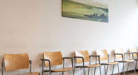 Dr. Ileana Dudas-Mecles - Allgemeinmedizinerin und Familienmedizinerin Theresienfeld 2604