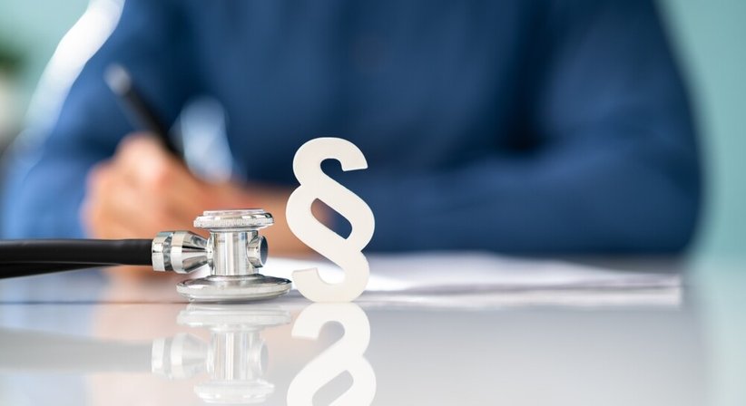 Erstellung von Gerichtsgutachten - Prim. Dr. Michael Smeikal - Internist Wien 1220