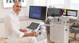 Prim. Dr. Michael Smeikal - Internist Wien 1220