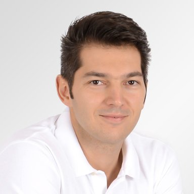 Dr. Rajmond Pikula - Plastischer Chirurg Götzis 6840
