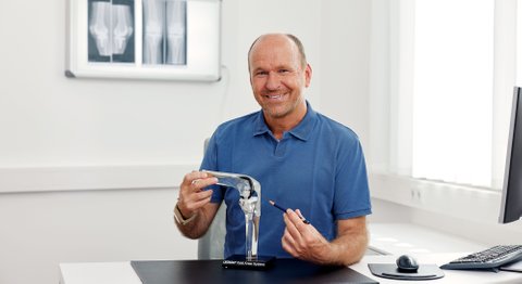 Prim. Dr. Wolfgang Kaltenbrunner - Orthopäde Korneuburg 2100