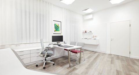 Prim. Dr. Wolfgang Kaltenbrunner - Orthopäde Korneuburg 2100