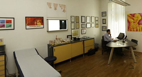 Priv.Doz. Dr. Christof Radler - Orthopäde Wien 1190