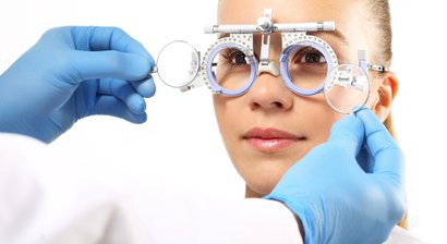 Abklärung von Fehlsichtigkeiten (ab dem 5. Lebensjahr)