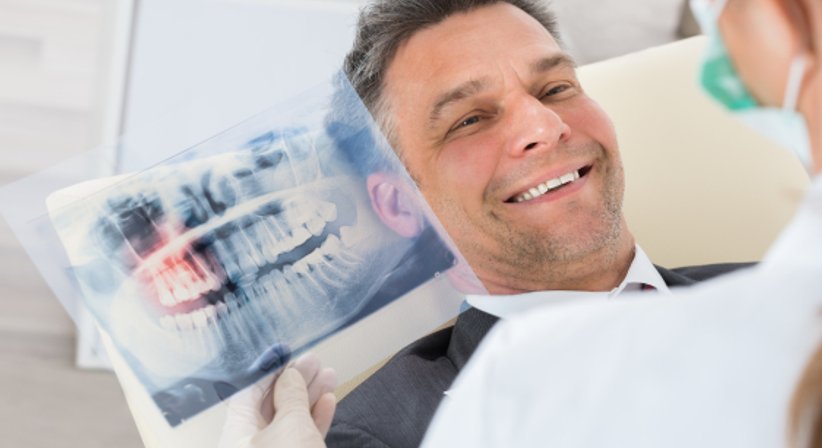 Updent 32 - die therapieorientierte Zahnprophylaxe / Mundhygiene - Dr. Karl Schwaninger - Zahnarzt Wien 1090