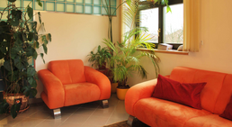 Praxis - Dr. med. Heike Esterbauer - Frauenärztin Mödring 3580