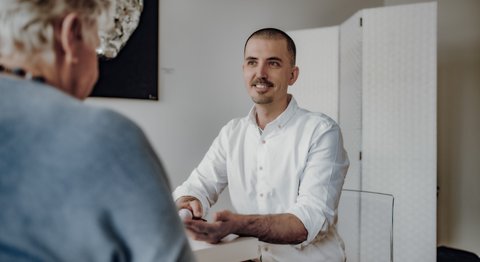 OA Dr. med. univ. Markus Wipperich - Orthopäde Wien 1130