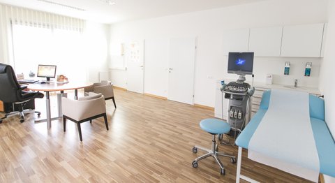 OA Dr. Kourosh Khosravi - Urologe Wien 1220