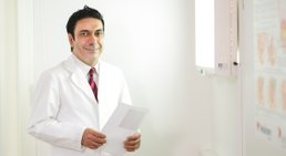 OA Dr. Kourosh Khosravi - Urologe Wien 1220