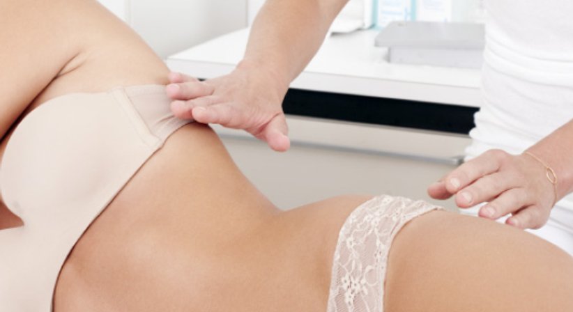 Plastische Chirurgie - Lidstraffung, Augenbrauenhebung - Dr. Karin Girkinger - Praktische Ärztin Wien 1070