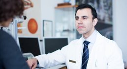 Priv. Doz. Dr. Orang Seyeddain - Augenarzt Salzburg 5020