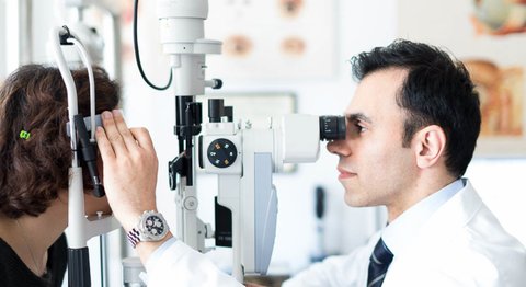 Priv. Doz. Dr. Orang Seyeddain - Augenarzt Salzburg 5020