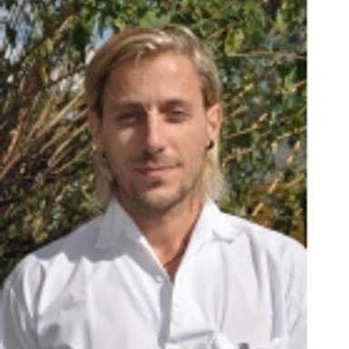 Dr. Christoph Wiener - Zahnarzt Linz 4020
