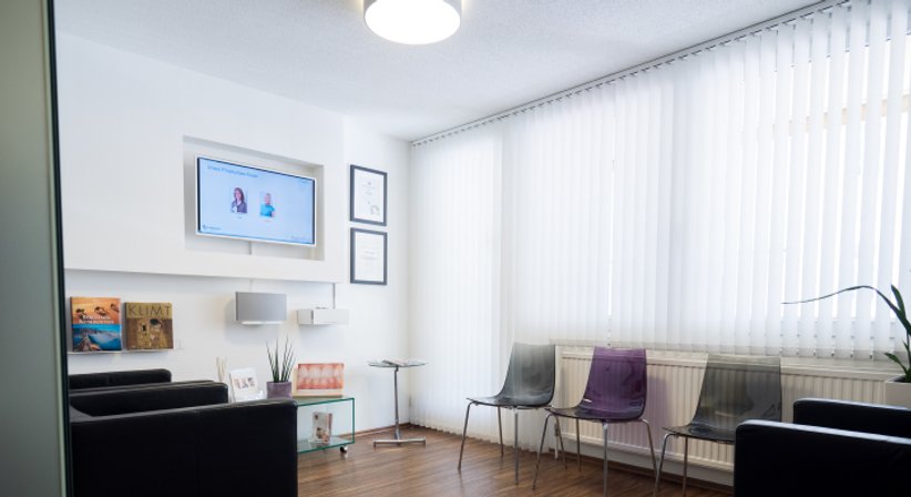 Dr. med. dent. Stefan Wuketich - Zahnarzt Wien 1160