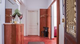 Dr. med. dent. Agnes Mészáros - Zahnärztin Wien 1010