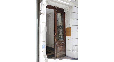 Dr. med. dent. Agnes Mészáros - Zahnärztin Wien 1010