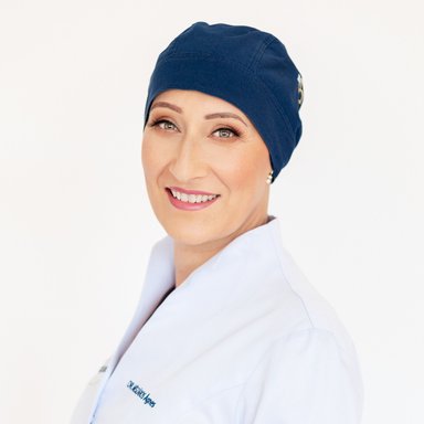 Dr. med. dent. Agnes Mészáros - Zahnärztin Wien 1010